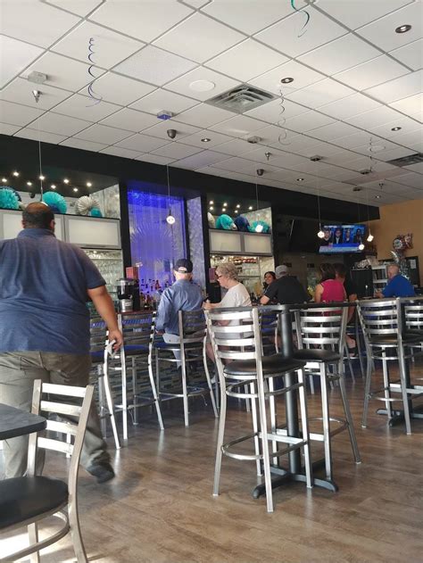 Servers will assist restaurant patrons by answering questions, taking orders, and delivering food and beverages to their table. Blue Agave - Restaurant | 1855 S Reynolds Rd, Toledo, OH ...