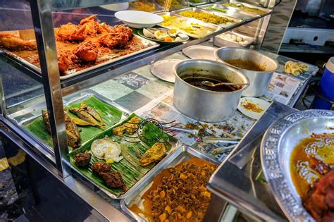 Along with side dishes like fried chicken, curried beef. Nasi Kandar Pokok Ketapang @ Hutton Lane, Georgetown ...