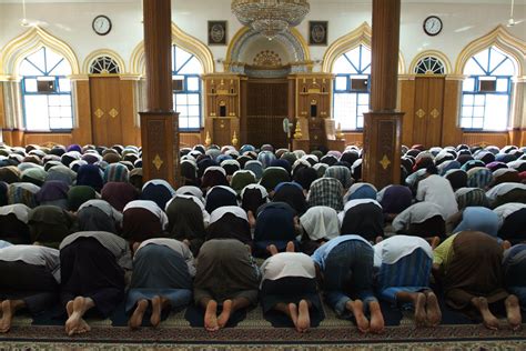 Observing Congregational Prayer At Mosques In Ramadan My Islam Guide