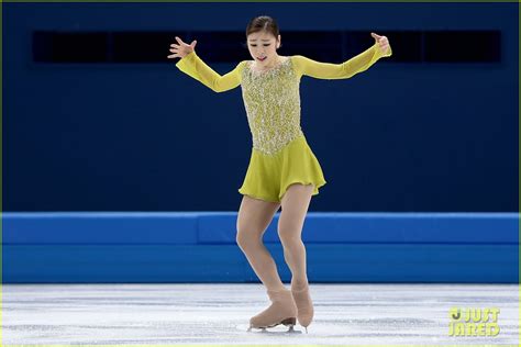 Full Sized Photo Of Olympic Figure Skater Yuna Kim Did You Know Shes