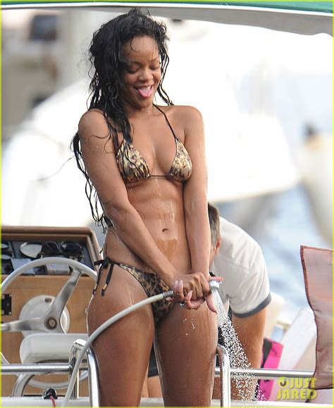 Rihanna Bikini In Portofino Photo 2693681 Bikini Rihanna Photos Just Jared Celebrity