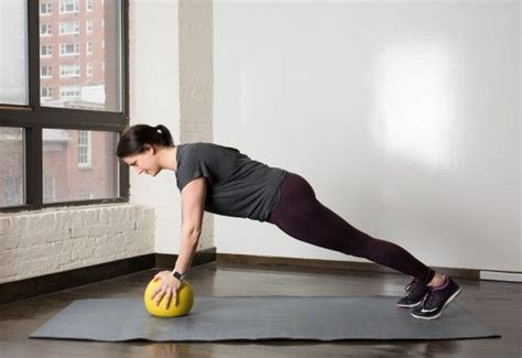 Best Medicine Ball Ab Workout | Medicine ball abs ...