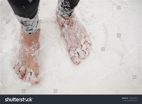 Mens Bare Feet Snow Stock Photo 1136416079 Shutterstock
