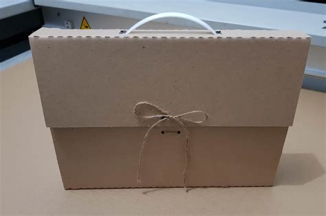 Box Packaging Model Amplop Tukangprint