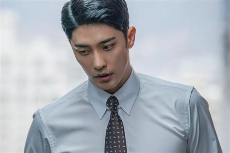 9 Des Acteurs K Dramas Les Plus Sexy De 2019