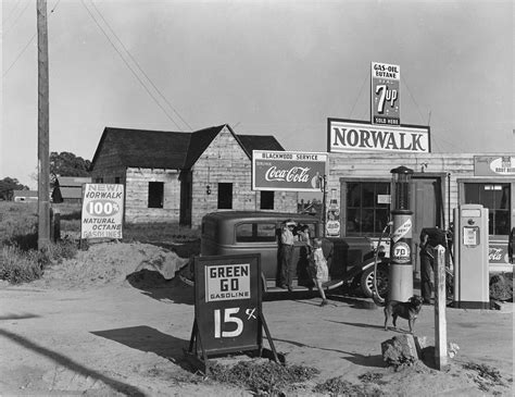 Norwalk Gas Station Riverbank Ca San Joaquin Valley 1940 Click For