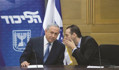 גאוותו של הסניף היא בניהול קשרי לקוחות, כאשרכל לקוח עובד באופן צמוד עם מנהל קשרי לקוחות ייעודי. מיקי זוהר על הקלטות נתניהו: "לרה"מ אין שום דבר נגד ועדי ...