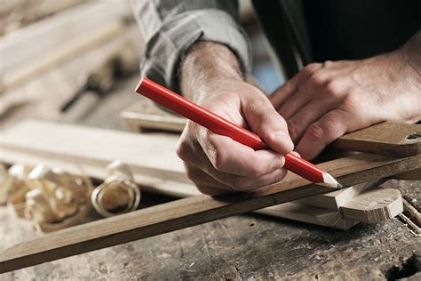 The Best Carpenter Pencil Options For Diyers And Pros Bob Vila