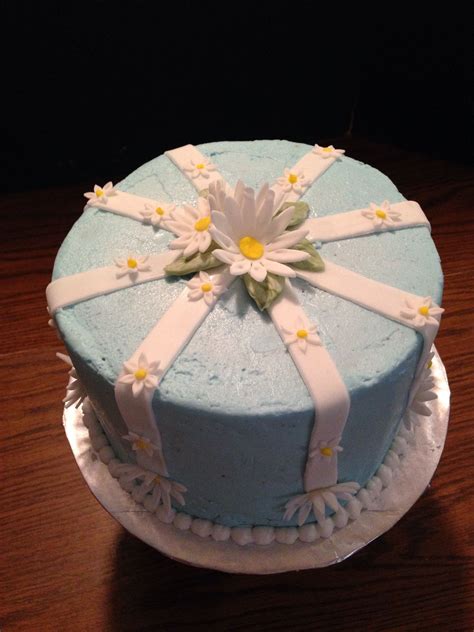 Firstly, it is a velvet cake, this means its crumbly yet not dry, perfect for cupcakes, and is often 'iced' with. Sugar Daisies buttercream icing red velvet cake | Cake ...
