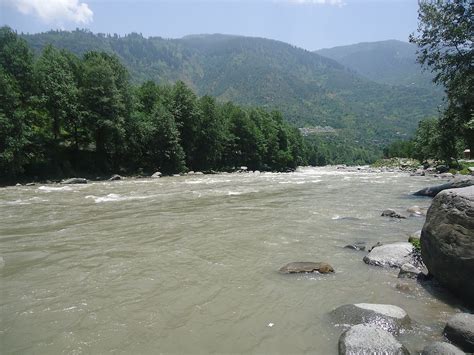 Bab.la is not responsible for their content. Beas River - Wikipedia