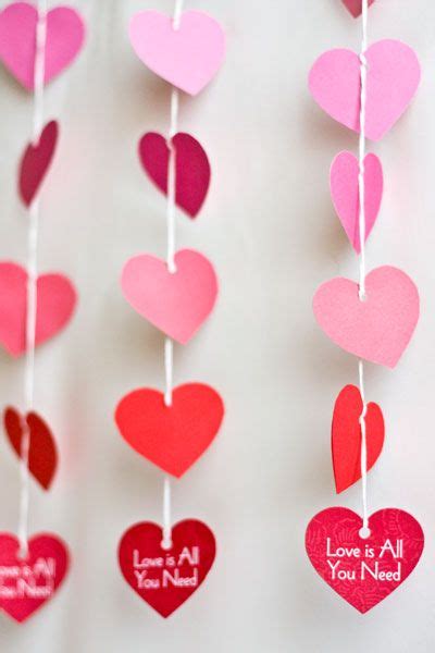 Diy Paper Heart Garland Paper Heart Garland Valentine Crafts