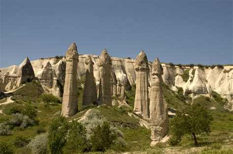 I commented on how quiet the terrace was in the afternoon and was forewarned this would not. Photo Gallery | Cappadocia in Turkey | Valleys and ...