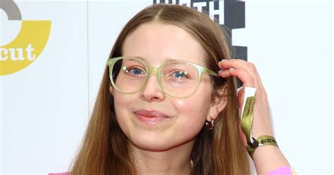 In her initial announcement, delighted jessie wrote: Harry Potter Actor Jessie Cave Reveals Infant Son ...