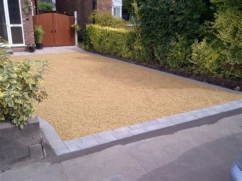 Gravel Driveway With Block Paving Edging Or Border Permeable Driveway