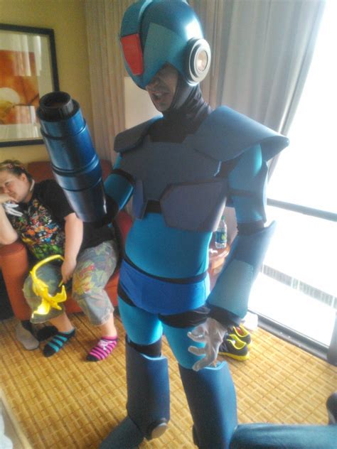 Amazing Mega Man Cosplay Pic Mega Man Male Cosplay Mega Man Costume