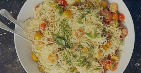 2 pints cherry tomatoes, halved. Ina Garten's Ridiculously Easy Pasta Recipe Is One You'll ...