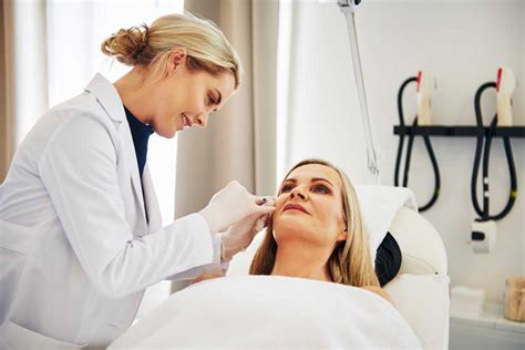 Compare all the dermatology clinics and contact the dermatologist in malaysia who's right for you. best dermatologist in rohini | best dermatologist near me