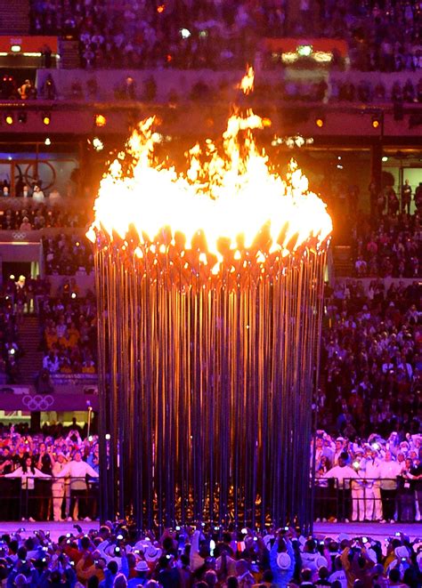 2012 summer olympics opening ceremony the globe