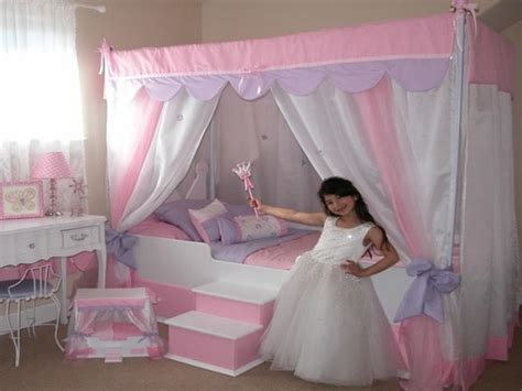 Современные кровати для девочек