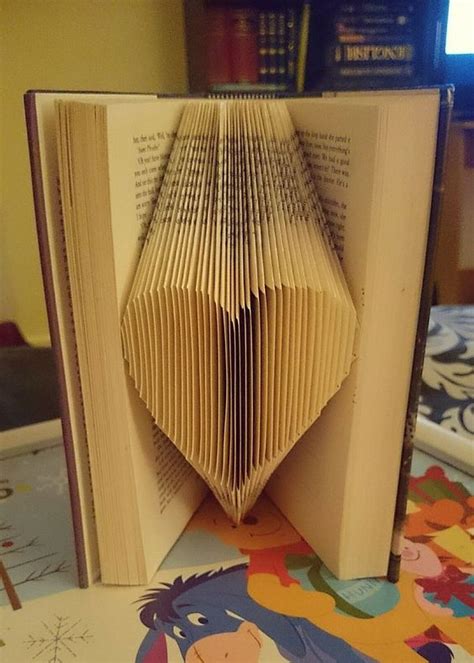 Book Page Art Ideas