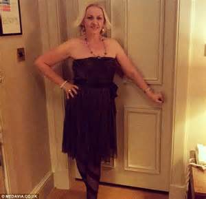 Size 24 Mother Loses Eight Stone After Sharing Her New Healthy Diet On Facebook Daily Mail Online