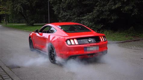 Ford Mustang Gt 50 V8 Huge Burnouts Youtube