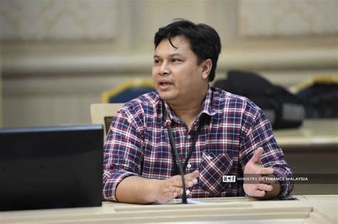 Paparan terbaik pada mozilla firefox 3, internet explorer 10 dan google chrome dengan resolusi minima 1366x768. Perbincangan Bersama Pegawai-Pegawai Di Kementerian ...
