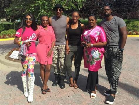 Initially rita refused to forgive her, cursing her out on social media, but afterwards in a lengthy video post, accepted her apology. Ozokwor, Ini Edo, John Fashanu on set of new movie ...