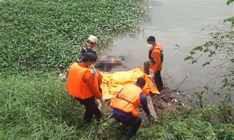 Mayat Perempuan Tanpa Identitas Ditemukan Di Pinggir Sungai Brantas Jabon Bangsaonline Com