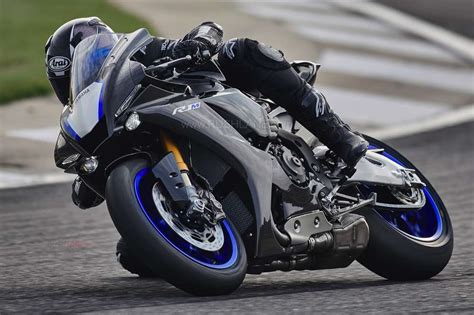 The yamaha r1m 2021 price in the indonesia starts from rp 812 million. 2020 Yamaha R1 and R1M make global debut - Specs, Photos