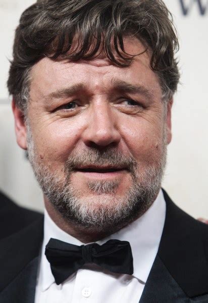 Russell Crowe Actresses Should Act Their Age
