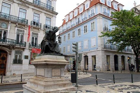 Guía Para Descubrir El Barrio De Chiado El Barrio De Las Letras De Lisboa Sitios HistÓricos