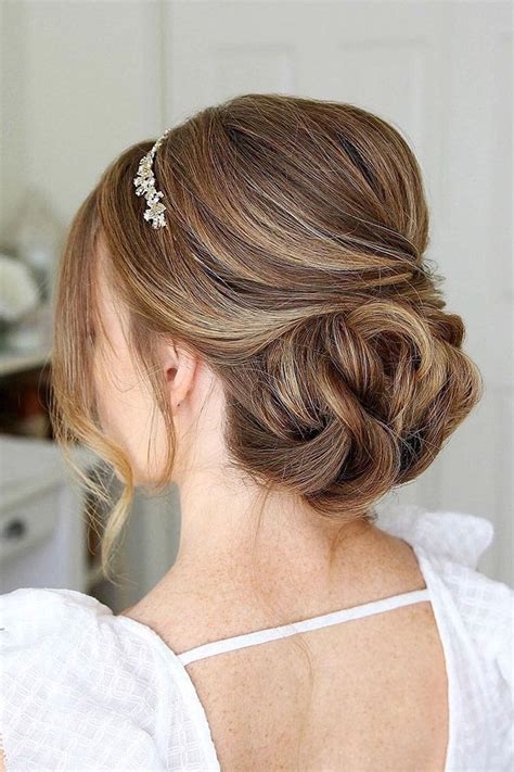 Pretty Hairstyles For Wedding Guests Hairstyle Catalog