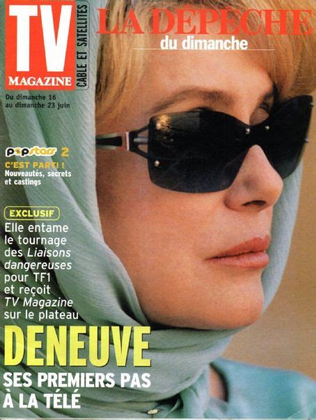 Catherine Deneuve Tv Magazine Magazine 23 June 2002 Cover Photo France