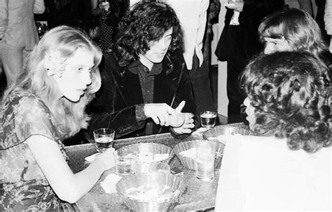 Bebe Buell Jimmy Page And Lori Mattix At The Swan Song Party In 1974