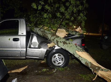 At Least 17 Killed As Tornadoes Rip Through Arkansas Oklahom 3