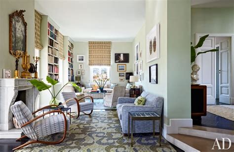 30 Decorating A Narrow Living Room To Make It Feel Spacious