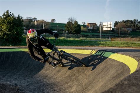 Qué Es Un Pump Track Y Cómo Disfrutarlo Al Máximo La Bicikleta