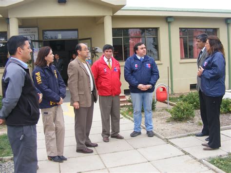 Convocatoria de trabajo onpe para tacna. Gobernador visitó locales de votación en Cauquenes ...