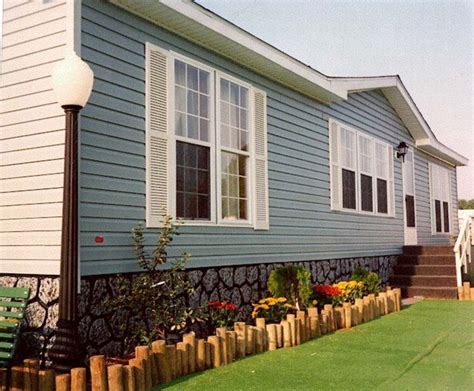 Check spelling or type a new query. 40 Exterior Paint Color Ideas For Mobile Homes - ROUNDECOR ...