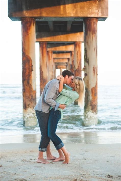 30 Romantic Beach Engagement Photo Shoot Ideas Page 3 Of 3 Deer Pearl Flowers