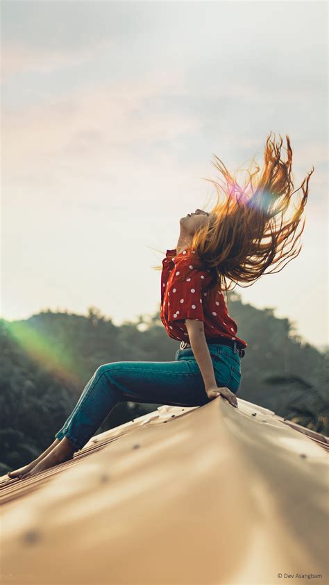 Download Girl Hair Flip Sunray Photography Free Pure 4k Ultra Hd Mobile