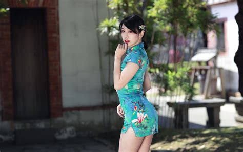 Women Asian Model Chen Xixi Chinese Model Qi Pao Chinese Dress Cheongsam Minidress