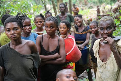 Les Femmes Pygmées De Rd Congo Gardiennes De La Forêt