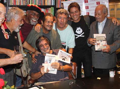 Beth caruso is on facebook. Luiz Garrido reúne os veteranos das lentes | Hildegard Angel