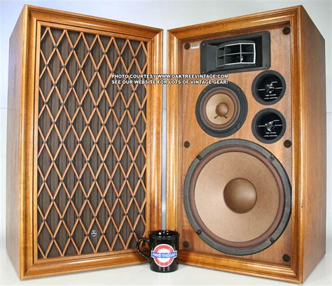 Classic And Vintage Home Audio Stereo Speakers Loudspeakers Ready To