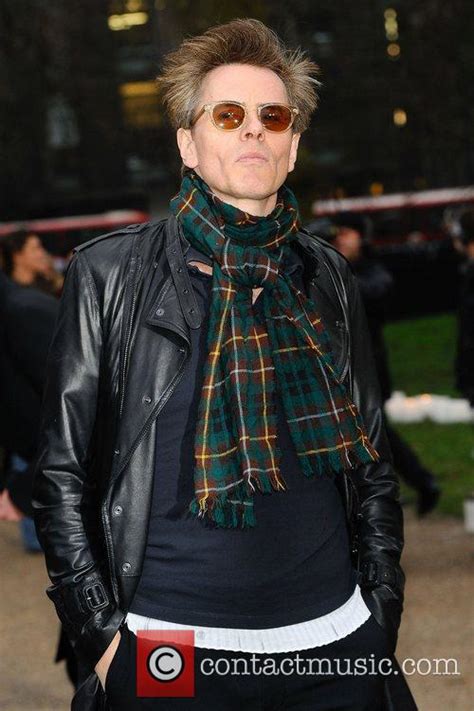 john taylor london fashion week a w 2011 burberry prorsum arrivals 6 pictures