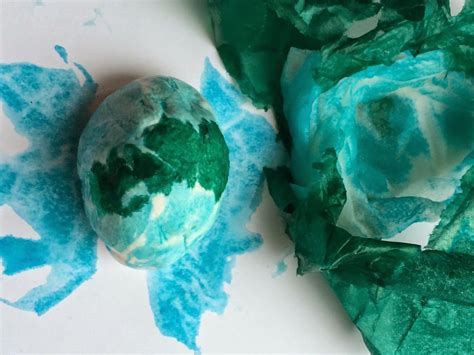 Model Magic - how-to create colorful clay compounds! Preschool Projects