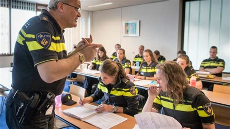 Werken Bij Politie Zonder Diploma Vind Hier Informatie