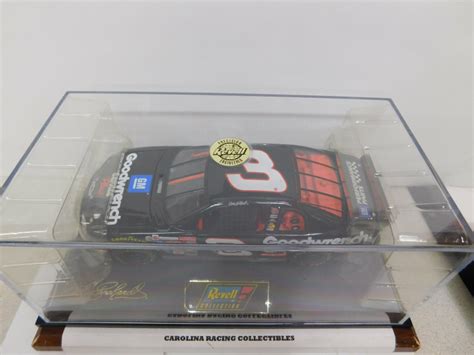 #3 gm goodwrench service plus tribute 2001 hauler action. Dale Earnhardt 1/24 #3 GM Goodwrench Service Plus 1999 ...